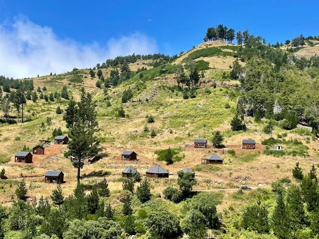 Glamping Hotel Mountain Eco Shelter 3 Corujeira de Dentro Portogallo